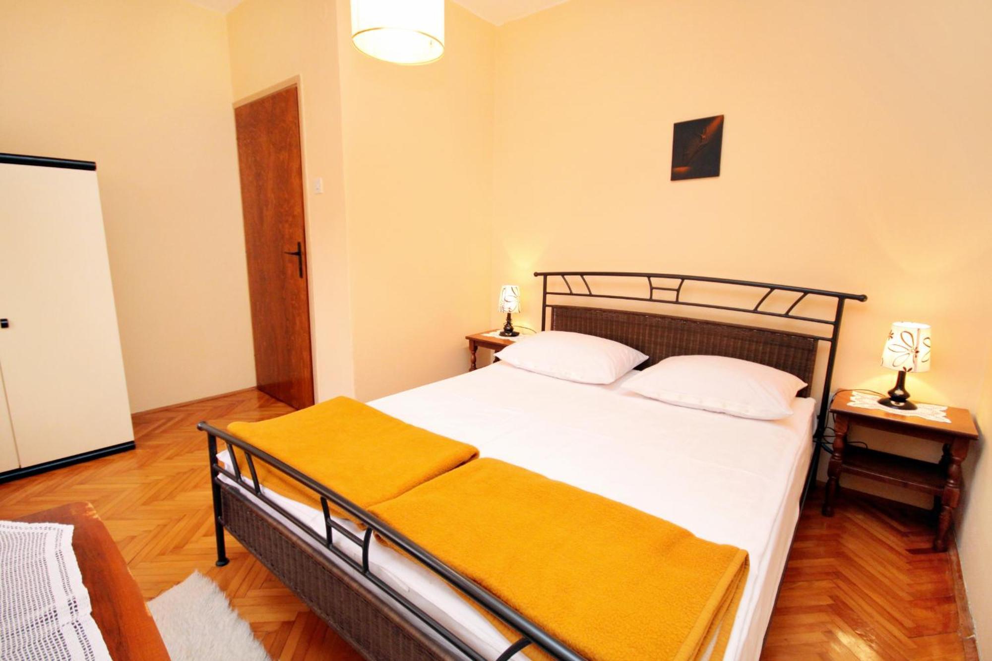 Apartments With A Parking Space Novi Vinodolski - 2423 エクステリア 写真