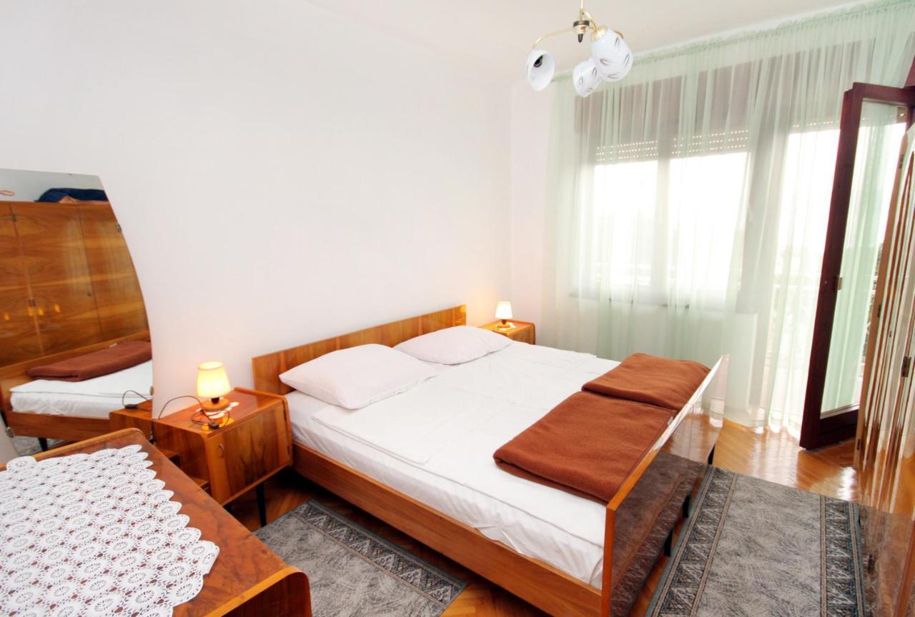Apartments With A Parking Space Novi Vinodolski - 2423 エクステリア 写真