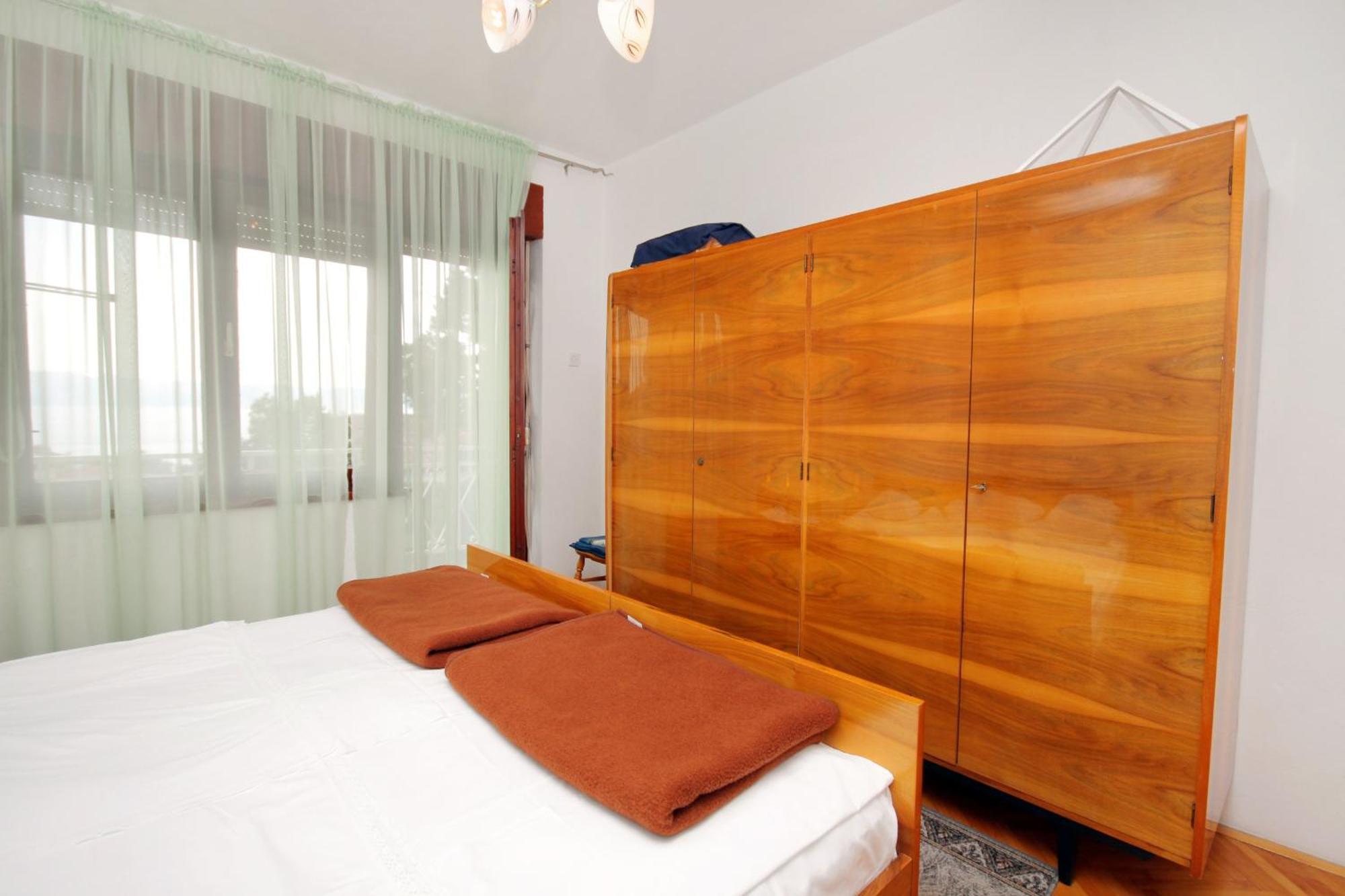 Apartments With A Parking Space Novi Vinodolski - 2423 部屋 写真