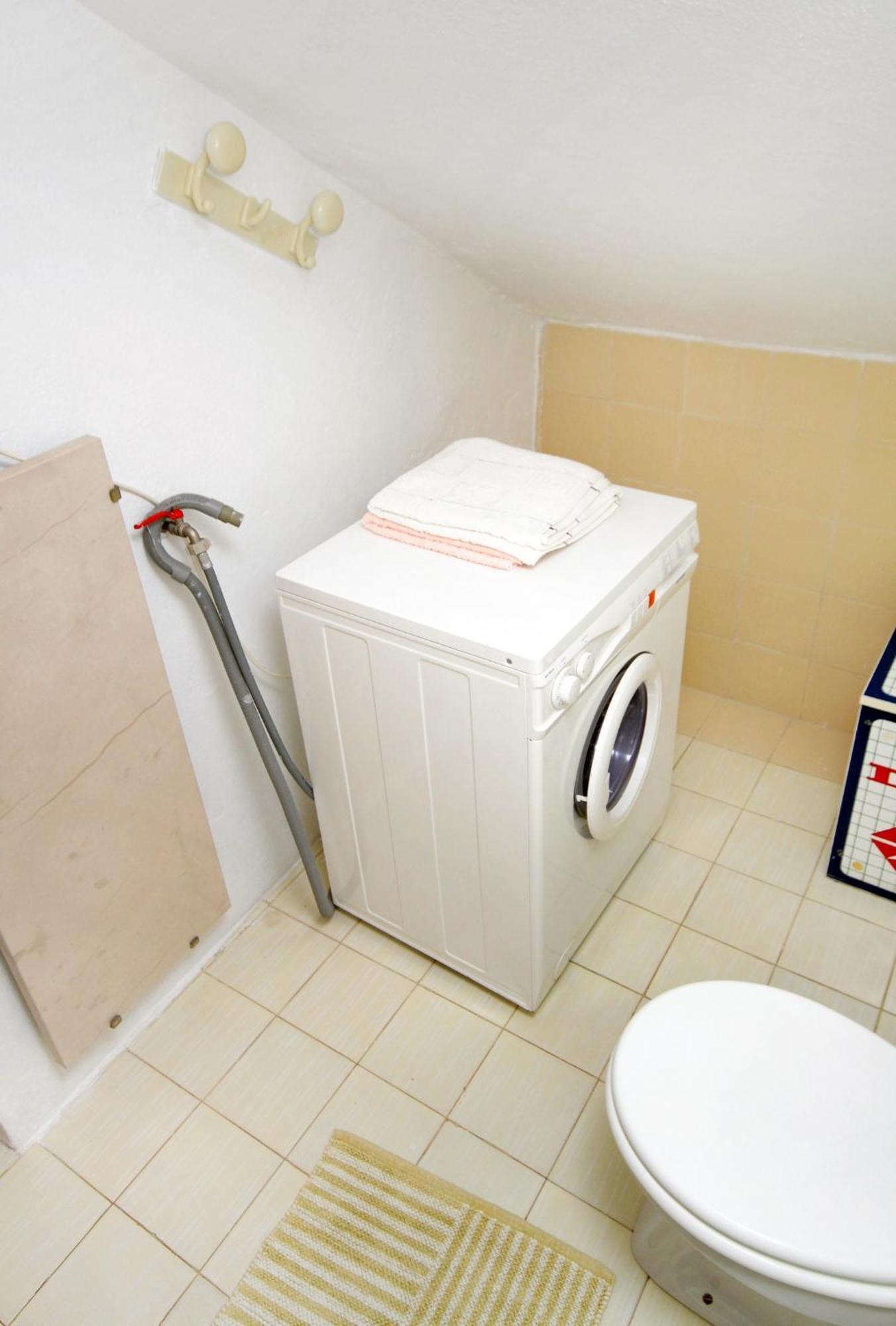 Apartments With A Parking Space Novi Vinodolski - 2423 部屋 写真